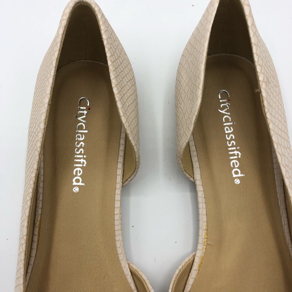 City Classified | D’Orsay Beige Snake Skin Flat - Picture 8 of 8